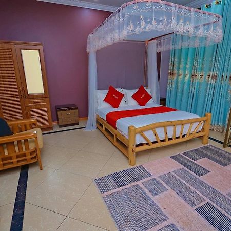 Shine Country Resort Hotel Naziba Екстериор снимка
