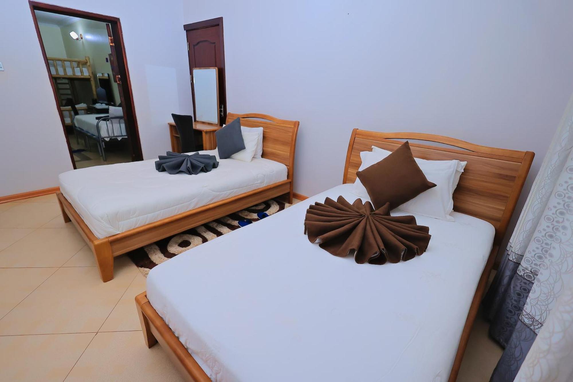 Shine Country Resort Hotel Naziba Екстериор снимка